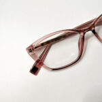 ⁦إطار نسائي بلون بني شفاف⁩ - الصورة ⁦3⁩