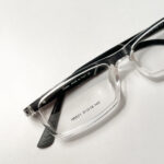 ⁦إطار شفاف پأذرع سوداء⁩ - الصورة ⁦3⁩