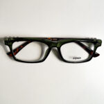 إطار فاخر بتفاصيل دقيقة