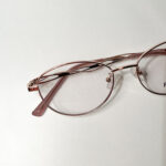 ⁦إطار تيتانيوم صغير ومريح⁩ - الصورة ⁦3⁩