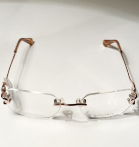 نظارة Rimless من Outika