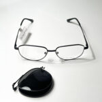 ⁦نظارة Clip- on من Outika⁩ - الصورة ⁦3⁩