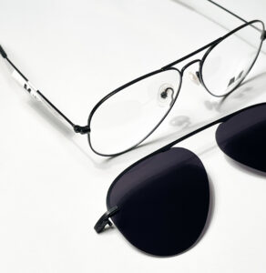 ⁦نظارة Clip - on من Megapolis⁩ - الصورة ⁦2⁩