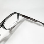 ⁦نظارة رمادية بأذرع معدنية⁩ - الصورة ⁦3⁩